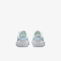 Nike Court Legacy Little дитячі Кросівки колір білий
