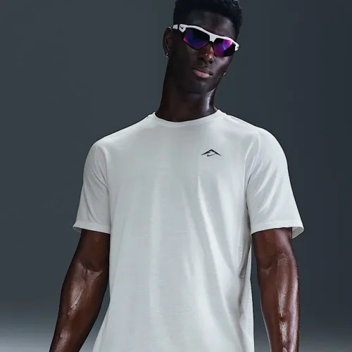 Nike Solar Chase мужские Dri-FIT ADV Short-Sleeve Running Top цвет белый