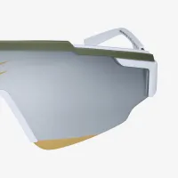 Nike Marquee Edge Mirroколір червоний Sunglasses колір сірий