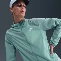 Nike Trail женская Repel Running Куртка цвет зеленый