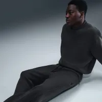 Nike Tech чоловічі Fleece Loose-Fit Open Hem Pants колір сірий