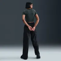 Nike Sportswear Chill Knit жіноча Cropped футболка колір зелений