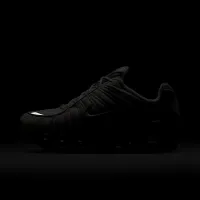 Nike Shox TL жіноча Кросівки колір чорний