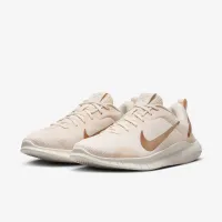 Nike Flex Experience Run 12 жіноча Road Running Кросівки колір коричневий