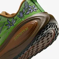 Nike жіноча Vomero Plus x Doernbecher Freestyle 