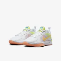 Nike Sabrina 2 SE Big детские баскетбольные Кроссовки цвет белый