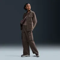 Nike Sportswear Everything Wovens женская Mid-Rise Cargo Pants цвет коричневый