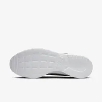 Nike Tanjun EasyOn мужские Кроссовки цвет черный