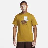 Nike Sportswear чоловічі футболка колір коричневий