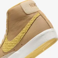 Nike Blazer Mid '77 Vintage чоловічі Кросівки колір коричневий