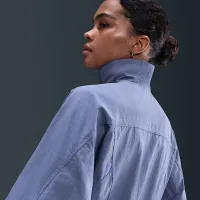 Nike Sportswear Everything Wovens жіноча оверсайз Repel UV Protection Куртка блакитний