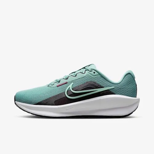 Nike Downshifter 13 женская Road Running Кроссовки (Extra Wide) цвет зеленый
