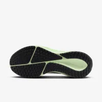 Nike Vomero 17 жіноча Road Running Кросівки колір білий