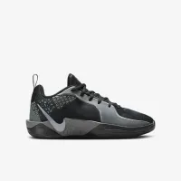 Nike Sabrina 2 