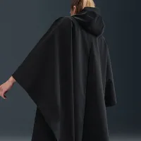 Nike Sportswear женская Tailoцвет красный Rain Poncho цвет черный