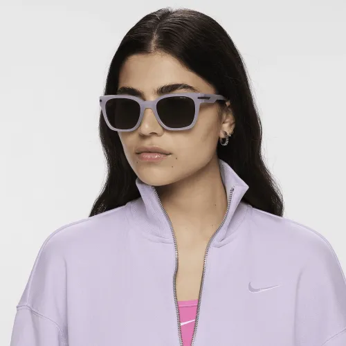 Nike Crescent II Sunglasses цвет зеленый