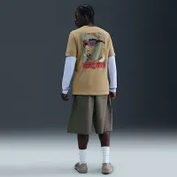 Nike Sportswear чоловічі футболка колір коричневий