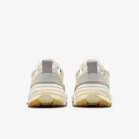 Nike V2K Run женская Кроссовки цвет серый