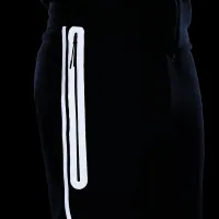 Nike Tech чоловічі Reflective Details Fleece Joggers колір зелений