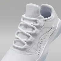 Nike Air Jordan 11 CMFT Low жіноча Кросівки колір білий