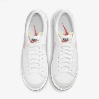 Nike Blazer Low Platform женская Кроссовки цвет белый