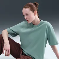 Nike Sportswear Essential жіноча Boxy футболка колір зелений