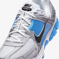 Nike Zoom Vomero 5 чоловічі Кросівки колір білий