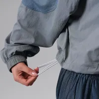 Nike Jordan Brooklyn женская Woven Long-Sleeve Graphic Pullover синий