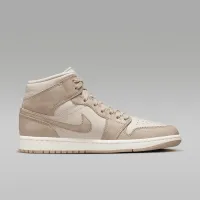 Nike Air Jordan 1 Mid SE жіноча Кросівки колір коричневий