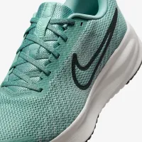 Nike Run Defy чоловічі Road Running Кросівки колір зелений
