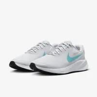 Nike Revolution 7 жіноча Road Running Кросівки (Extra Wide) колір сірий