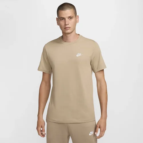 Nike Sportswear Club чоловічі футболка колір коричневий