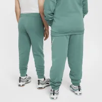Nike Club Fleece Big дитячі Joggers (Extended Size) колір зелений