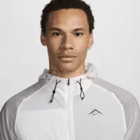 Nike Trail Aireez мужские Running Куртка цвет белый
