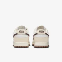 Nike Dunk Low жіноча Кросівки колір білий
