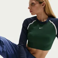 Nike Sportswear женская Tight Long-Sleeve Cropped Top цвет зеленый