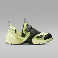 Nike Jordan Trunner LX женская Кроссовки цвет зеленый