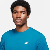 Nike Sportswear Club мужские футболка цвет зеленый