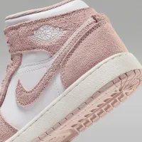 Nike Air Jordan 1 Mid SE Big дитячі Кросівки колір білий