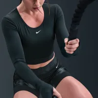 Nike Pro жіноча Dri-FIT Cropped Long-Sleeve Top колір зелений