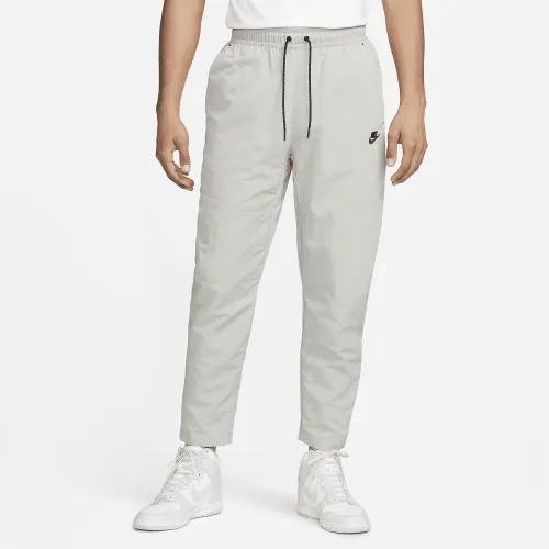 Nike Sportswear Tech Essentials чоловічі lined Commuter Pants колір сірий