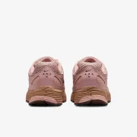 Nike P-6000 SE жіноча Кросівки колір коричневий