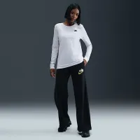 Nike Sportswear Club женская Long-Sleeve футболка цвет коричневый