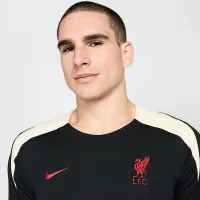 Liverpool FC Strike Special Edition мужские Nike Dri-FIT Soccer Short-Sleeve Knit Top цвет черный