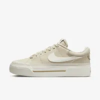 Nike Court Legacy Lift женская Кроссовки цвет белый