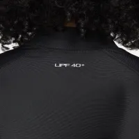 Nike Swim колір білийwater чоловічі Long-Sleeve Rashguard колір чорний