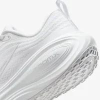Nike Vomero Plus женская Road Running Кроссовки цвет белый
