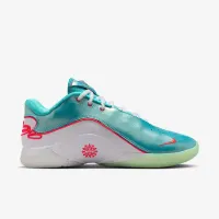 Nike LeBron XXII 