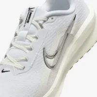 Nike Downshifter 13 женская Road Running Кроссовки (Extra Wide) цвет белый