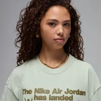 Nike Jordan женская оверсайз Graphic футболка цвет зеленый